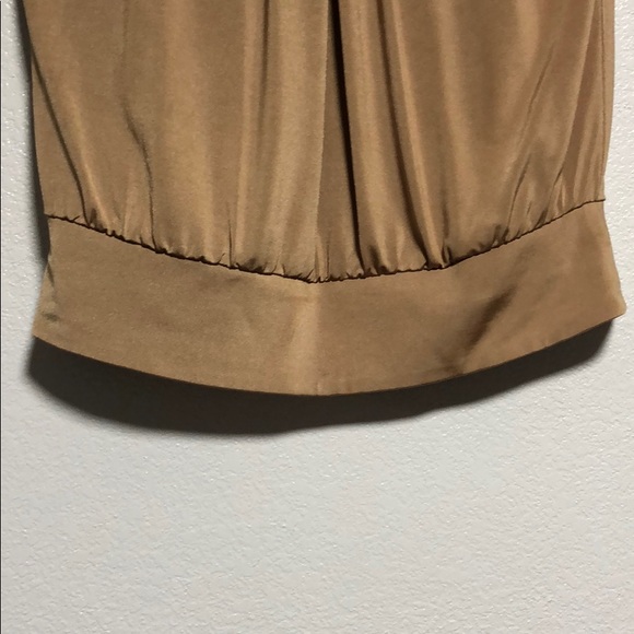 Top - Picture 3 of 4